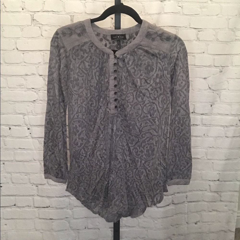 Lucky Brand Gray 3/4 Sleeve Embroidered Top